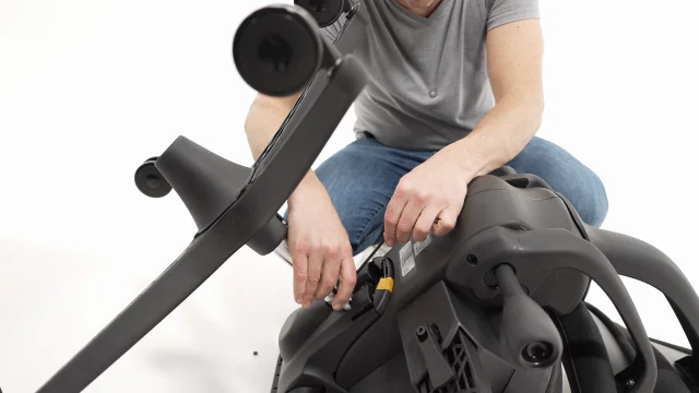 Removing Stuck 4-Spoke Base