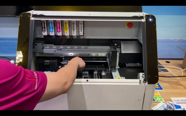 09 Manual Cleaning - BD-8 Series